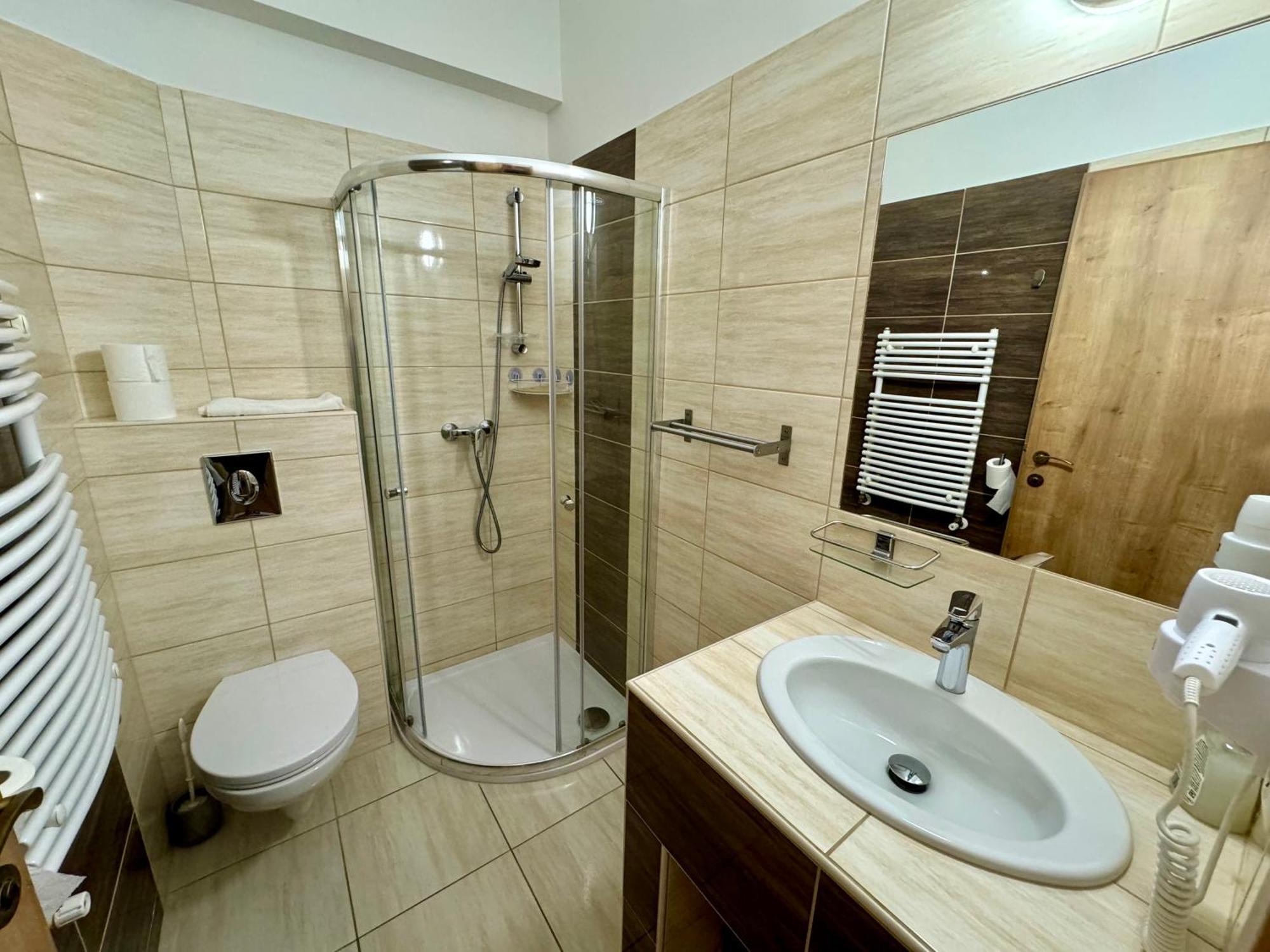Bed & Breakfast Feszek Fogado - Nest